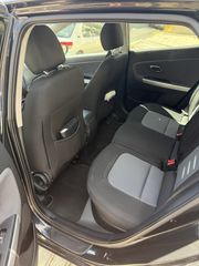 Kia Ceed / cee'd 2014-thumb-10