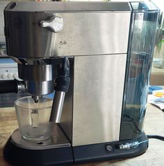 ΕΣΠΡΕΣΙΕΡΑ  DELONGHI  EC685