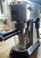 ΕΣΠΡΕΣΙΕΡΑ  DELONGHI  EC685-thumb-3