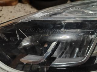 Renault Clio-thumb-1