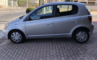 Toyota Yaris 2002