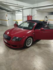 Audi TT 2001 QUATTRO TURBO 225 HP