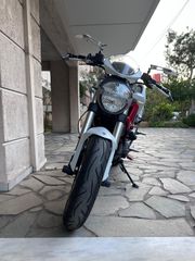 Ducati Monster 796 2011-thumb-4