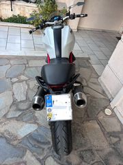 Ducati Monster 796 2011-thumb-7