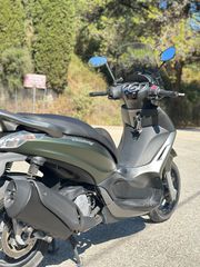Piaggio Beverly 350 2020-thumb-17