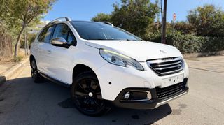 Peugeot 2008 2016 Allure  PureTech 1.2  Full Extra 110hp Sunroof Navi Leather-thumb-4