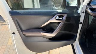 Peugeot 2008 2016 Allure  PureTech 1.2  Full Extra 110hp Sunroof Navi Leather-thumb-57