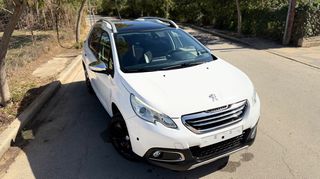 Peugeot 2008 2016 Allure  PureTech 1.2  Full Extra 110hp Sunroof Navi Leather-thumb-11