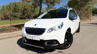 Peugeot 2008 2016 Allure  PureTech 1.2  Full Extra 110hp Sunroof Navi Leather-thumb-16