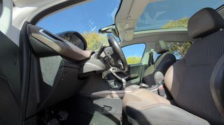 Peugeot 2008 2016 Allure  PureTech 1.2  Full Extra 110hp Sunroof Navi Leather-thumb-63