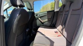 Peugeot 2008 2016 Allure  PureTech 1.2  Full Extra 110hp Sunroof Navi Leather-thumb-66