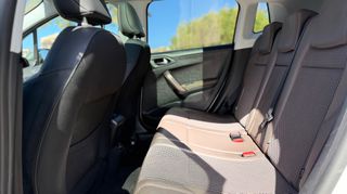 Peugeot 2008 2016 Allure  PureTech 1.2  Full Extra 110hp Sunroof Navi Leather-thumb-67