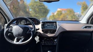 Peugeot 2008 2016 Allure  PureTech 1.2  Full Extra 110hp Sunroof Navi Leather-thumb-94