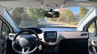 Peugeot 2008 2016 Allure  PureTech 1.2  Full Extra 110hp Sunroof Navi Leather-thumb-97