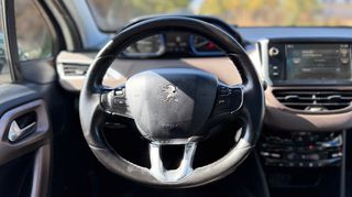 Peugeot 2008 2016 Allure  PureTech 1.2  Full Extra 110hp Sunroof Navi Leather-thumb-98