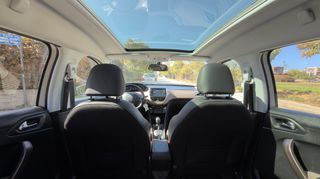 Peugeot 2008 2016 Allure  PureTech 1.2  Full Extra 110hp Sunroof Navi Leather-thumb-83