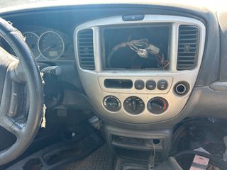 MAZDA TRIBUTE ‘02-‘05/ ΚΕΝΤΡΙΚΗ ΚΟΝΣΟΛΑ ΜΕ ΔΙΑΚΟΠΤΕΣ