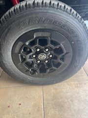 Πωλούνται Ζαντολάστιχα