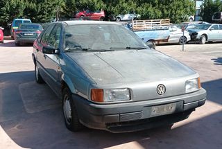V WAGEN PASSAT  1990 ( 1600cc)-thumb-1