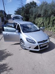 Ford Focus 2014 Station-thumb-1