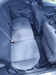 Ford Focus 2014 Station-thumb-9