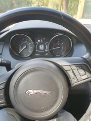 Jaguar E-Pace 2018-thumb-8