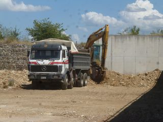 Ανατροπή Mercedes-Benz 1990 2635