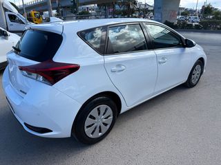 Toyota Auris 2016 Toyota Auris 1.4 Turbodiesel Active-thumb-2