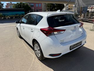 Toyota Auris 2016 Toyota Auris 1.4 Turbodiesel Active-thumb-3