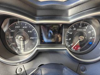 Yamaha XMAX 300 2020 TECH MAX-thumb-7