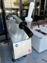 Πολυκοπτικό τροφών Fresh HLC 300 με 5 δίσκους , Ισχύς 550W , Διαστάσεις: 29x56x56 cm