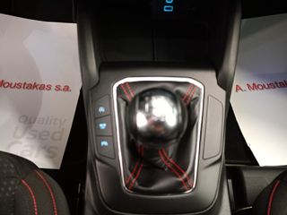 Ford Focus 2023 ST Line - Hybrid-thumb-34