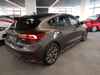 Ford Focus 2023 ST Line - Hybrid-thumb-13