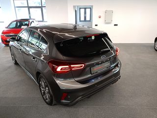 Ford Focus 2023 ST Line - Hybrid-thumb-10