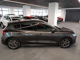Ford Focus 2023 ST Line - Hybrid-thumb-16