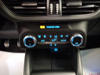 Ford Focus 2023 ST Line - Hybrid-thumb-33