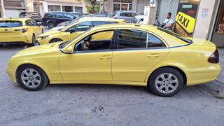 Mercedes-Benz E 220 2008 DIESEL!!!(31)-thumb-6