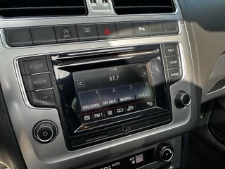 Volkswagen Polo 2016 DSG-GTI LOOK-thumb-9