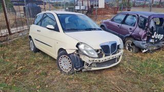 Lancia Ypsilon 2004