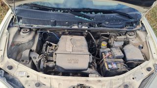 Lancia Ypsilon 2004-thumb-8