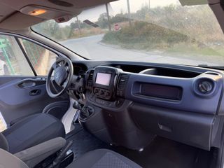 Opel Vivaro 2016 CDTI 1.6-thumb-13