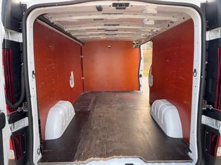 Opel Vivaro 2016 CDTI 1.6-thumb-22