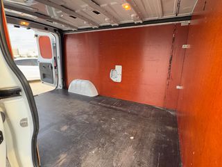 Opel Vivaro 2016 CDTI 1.6-thumb-23
