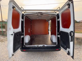 Opel Vivaro 2016 CDTI 1.6-thumb-24