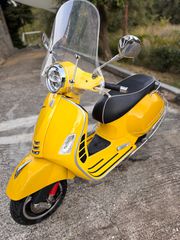 Vespa GTS 300 2022 GTS 300-thumb-1