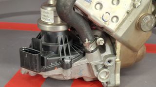 BMW G30 LCI, G30, G11, G12, X3 G01, X4 G02, F2X LCI, F3X LCI, F10 LCI, F11 LCI, X3 F25, X4 F26 Μονάδα ανακύκλωσης καυσαερίων EGR B47 11718513691 8513691-thumb-13