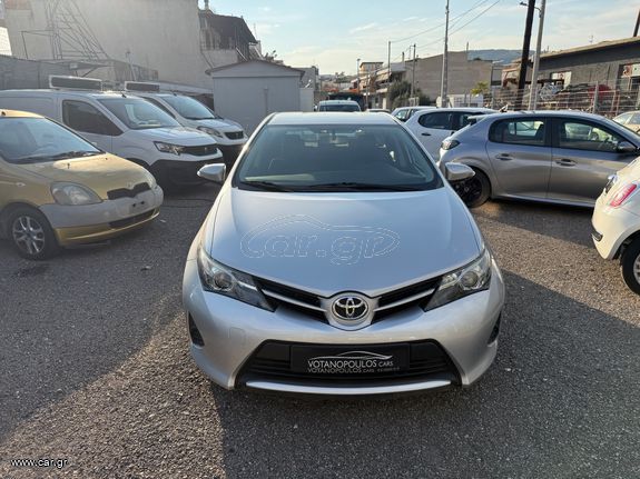Toyota Auris 2014 1.4 D-4D DIESEL 6 TAXYTO
