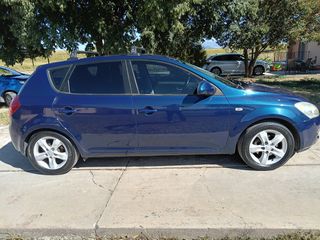 Kia Ceed / cee'd 2010 1.4 LX STYLE FULL EXTRA