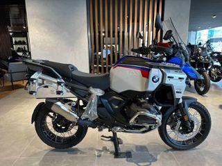 Bmw R1300 GS Adventure 2026 Δωρεάν Service Inclusive 3 years + 5 ΕΤΗ ΕΓΓΥΗΣΗ