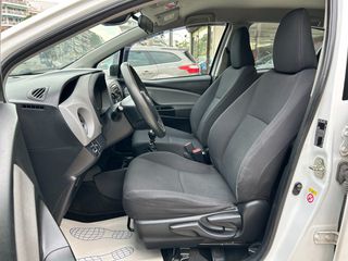 Toyota Yaris 2017 1.4 D-4D DIESEL 6 TAXYTO - ΔΩΡΟ ΤΕΛΗ 2026-thumb-17